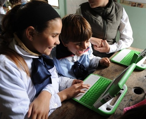 LAPTOPY  URUGUAY EDUCATION