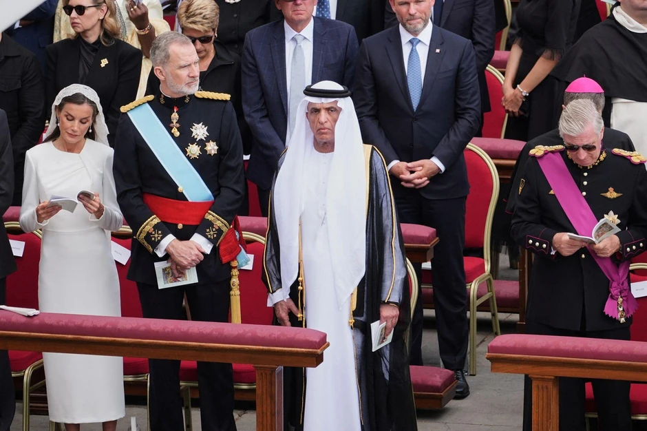 Španska kraljica Leticija, španski kralj Felipe VI, šeik Saud bin Sakr el Kasimi iz Ujedinjenih Arapskih Emirata i belgijski kralj Filip | Foto: Reuters