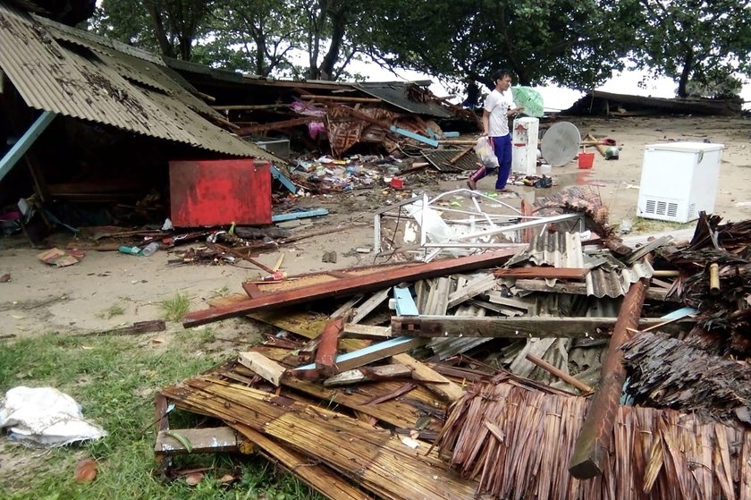 tsunami, Sunda, Indonezja