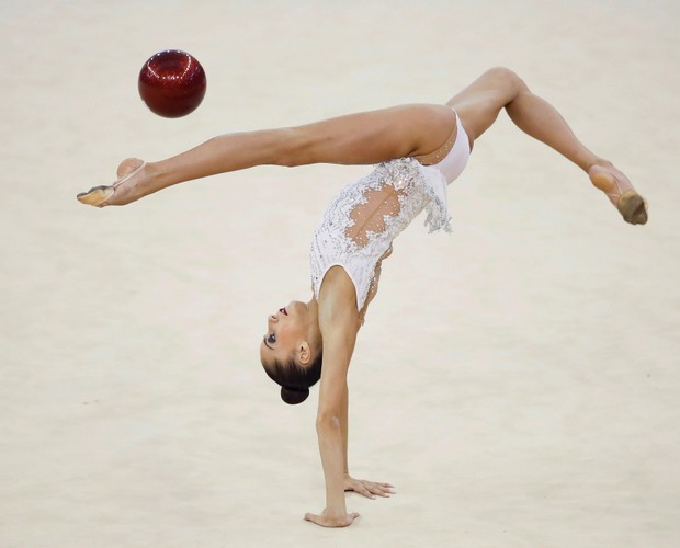 Gimnastyczki rywalizują o medale ME. W Guadalajarze jest efektownie i pięknie