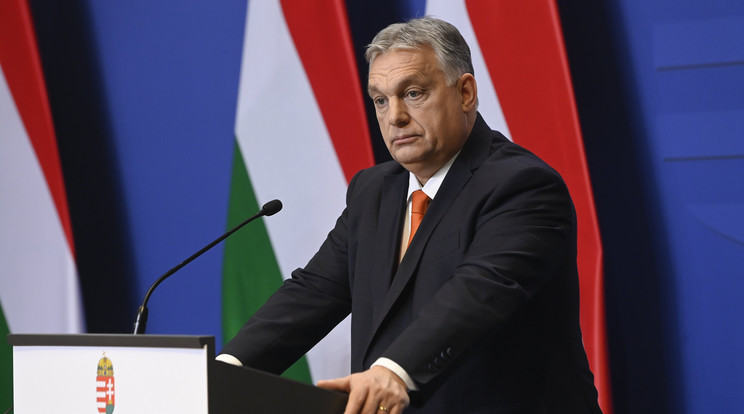 Orbán Viktor kormányülést tart a Karmelita kolostorban / Fotó: MTI/Koszticsák Szilárd