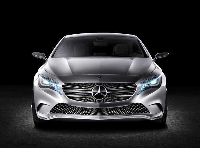 Mercedes Klasy A Concept to przedsmak nowej generacji kompaktowego auta z gwiazdą na masce