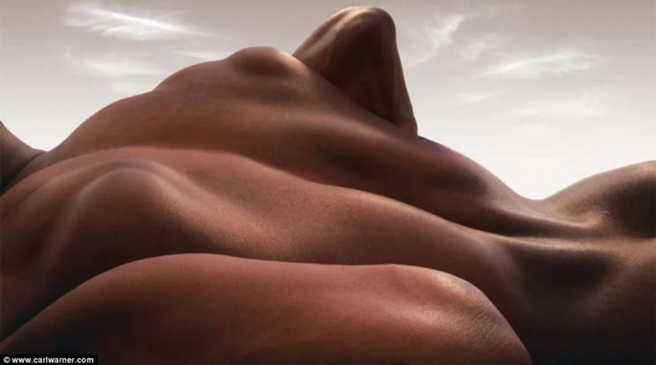 Fotografije imaju erotsku notu (FOTO: Carl Warner)
