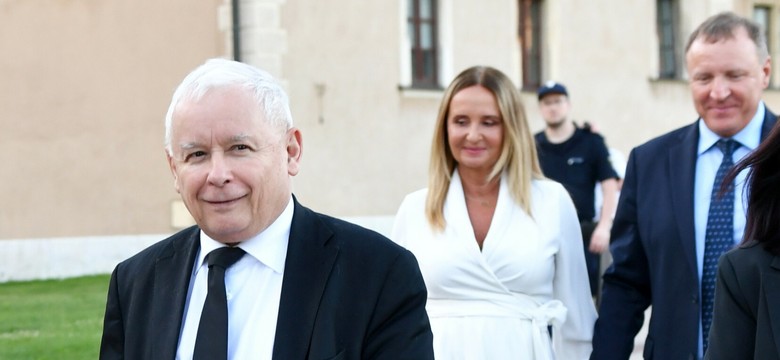 "Stan Wyjątkowy". Koalicja kłóci się o aborcję. Kaczyński odmawia przymusowej emerytury. Kurski znalazł zdrajców w PiS [PODCAST]