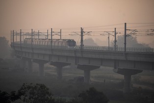 Najbardziej zanieczyszczone powietrze na świecie. New Delhi wzywa mieszkańców do pracy z domu