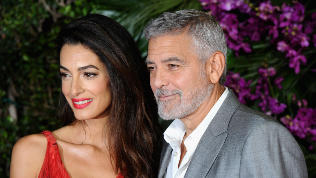 George Clooney felesége, Amal Clooney még sosem volt ennyire gyönyörű, mint ebben a ruhában