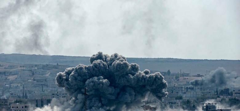 Ciężkie walki w Syrii. Państwo Islamskie chce zdobyć pola naftowe