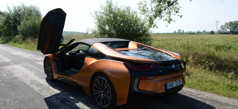 BMW i8 Roadster – samochód na pokaz | TEST