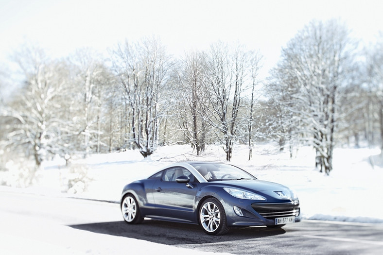 Peugeot RCZ – z pięknem trzeba obcować