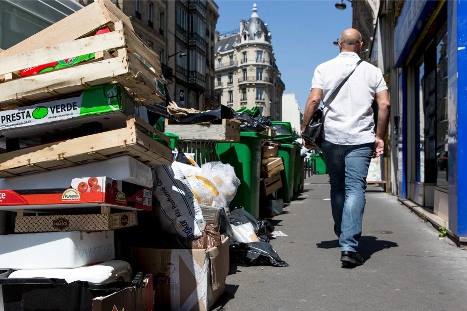 Ne baš lep prizor na ulicama Pariza