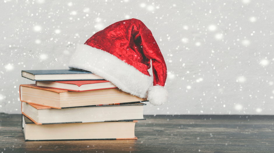 10 książek świątecznych, które wprowadzą cię w bożonarodzeniowy klimat