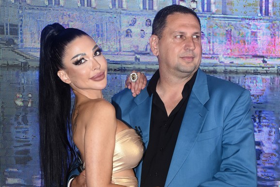 TAKI NEĆE NI DA ČUJE ZA ASMINA Kipti od besa nakon sukoba u rijalitiju: "Samo želim da Maja izađe živa i zdrava"