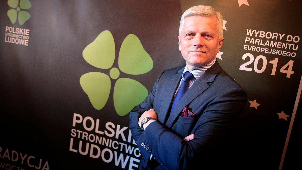 Przynajmniej siedmiu radnych chce wprowadzić do wielkopolskiego sejmiku Polskie Stronnictwo Ludowe. Jak poinformował w Poznaniu szef partii w regionie, europoseł Andrzej Grzyb, PSL zarejestrowało listy do sejmiku we wszystkich sześciu okręgach.