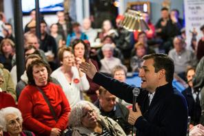Republican Presidential Candidate Ted Cruz Campaigns In New Hampshire