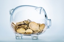 Efekt programu 500 plus. Gospodarstwom domowym włączył się tryb "intensywne wydatki"