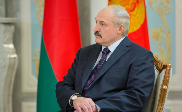 Czekanie na upadek Alaksandra Łukaszenki, który za rok będzie świętował 25-lecie objęcia urzędu, nie jest żadną polityką