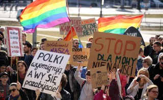 Manifa w Łodzi, Kielcach i Bydgoszczy. Protestowano przeciw przemocy władzy