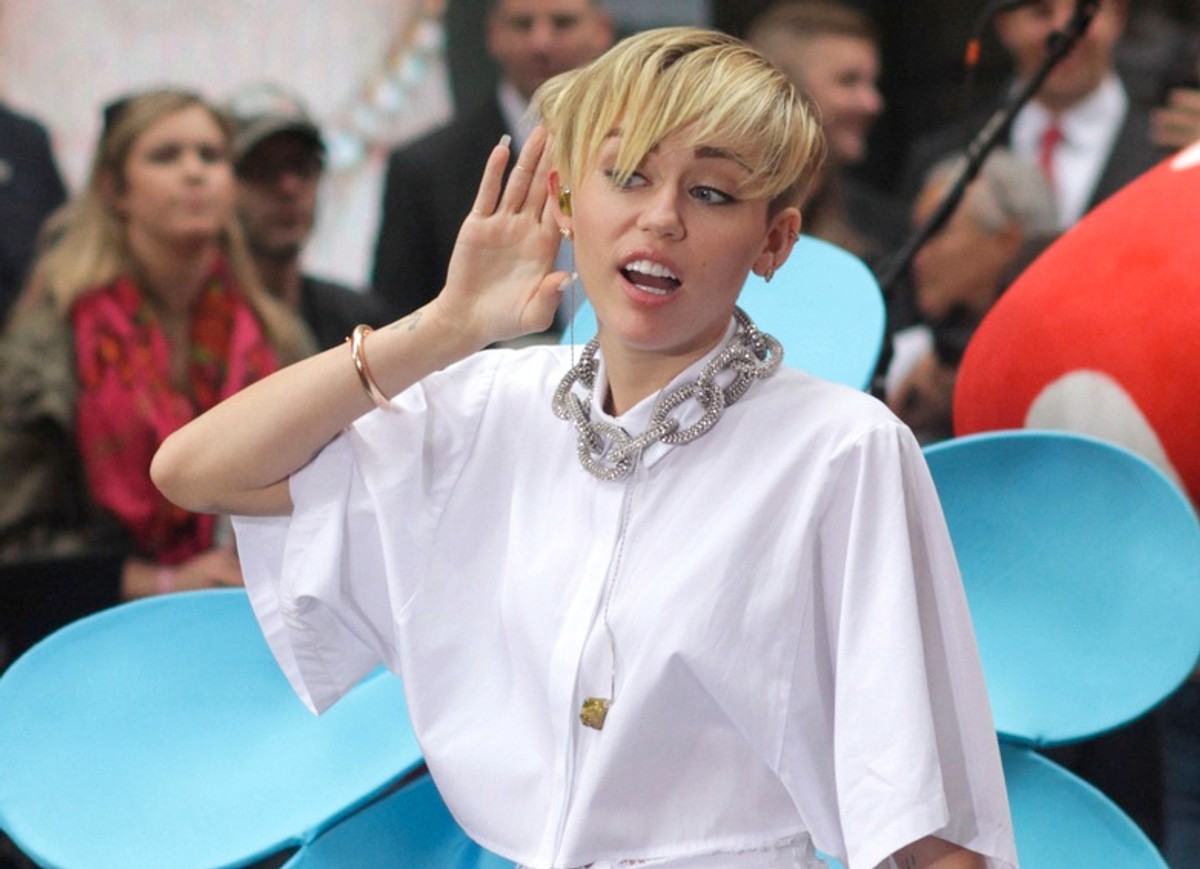 Miley Cyrus nową królową branży porno?
