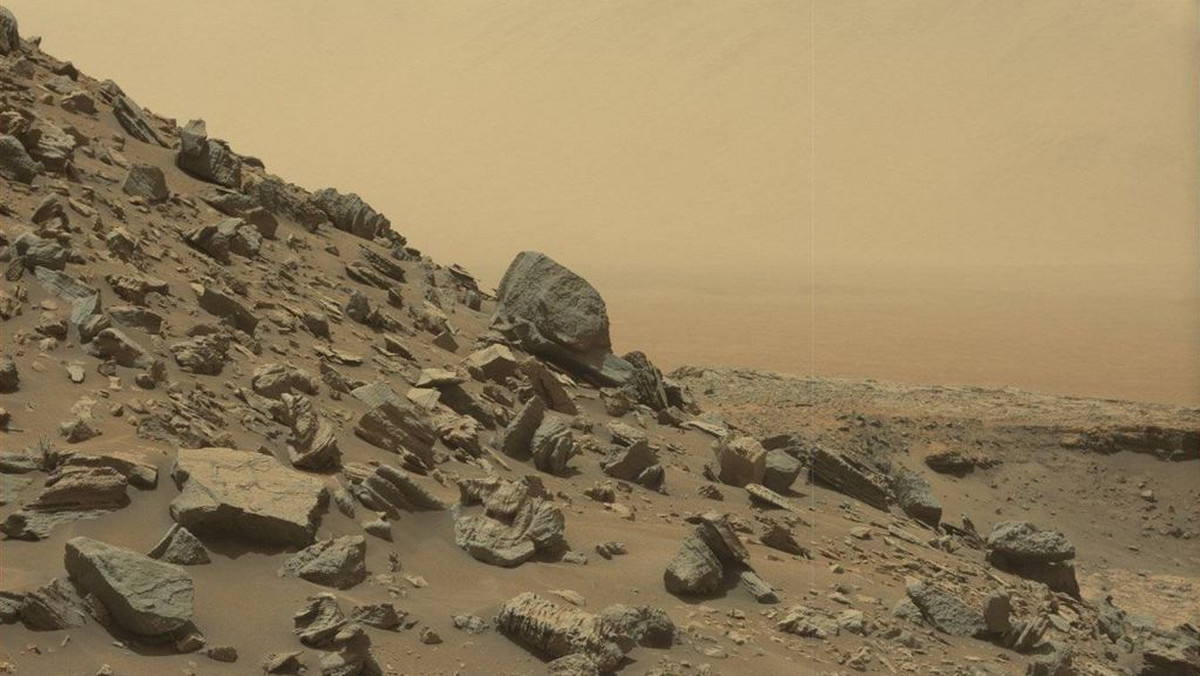 Zdjęcia Marsa z Curiosity