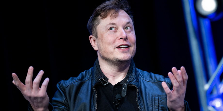 Elon Musk pozyskał od inwestorów ponad 7 mld dol. na zakup Twittera.  