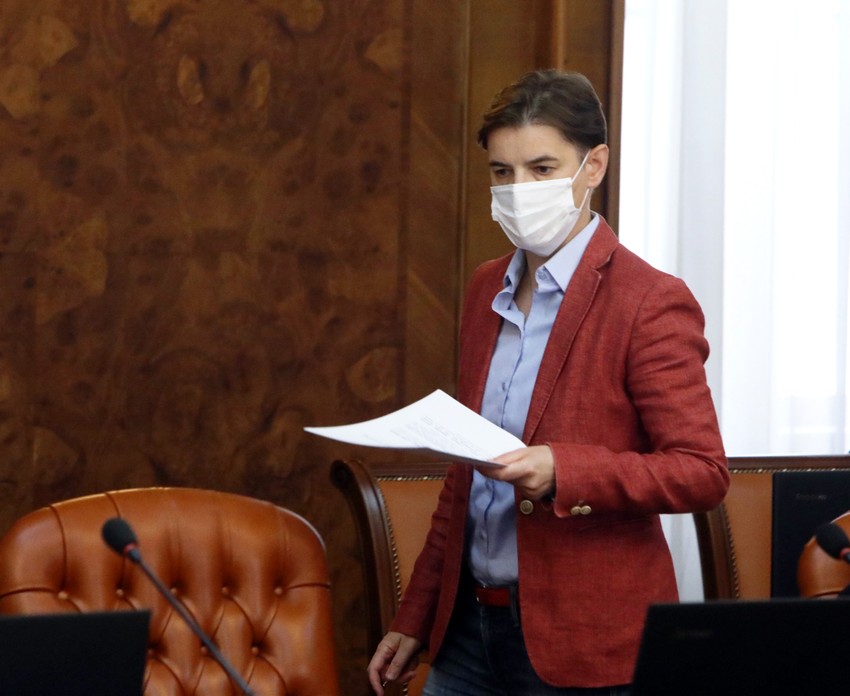 Nedimović kaže da je odluka predsednika Aleksandra Vučića da mesto mandatara za sastav nove Vlade poveri Ani Brnabić "prava stvar" i da je to najbolje rešenje u ovom trenutku