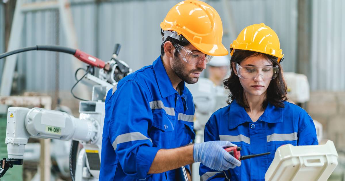 Wchodzisz na rynek pracy? Poznaj swoje prawa i uniknij tych 5 problemów!