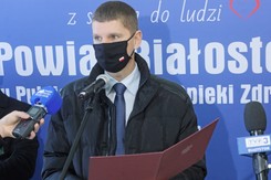 Piontkowski: Najmłodsze dzieci źle znoszą zdalną naukę, stąd decyzja o ich powrocie do szkół