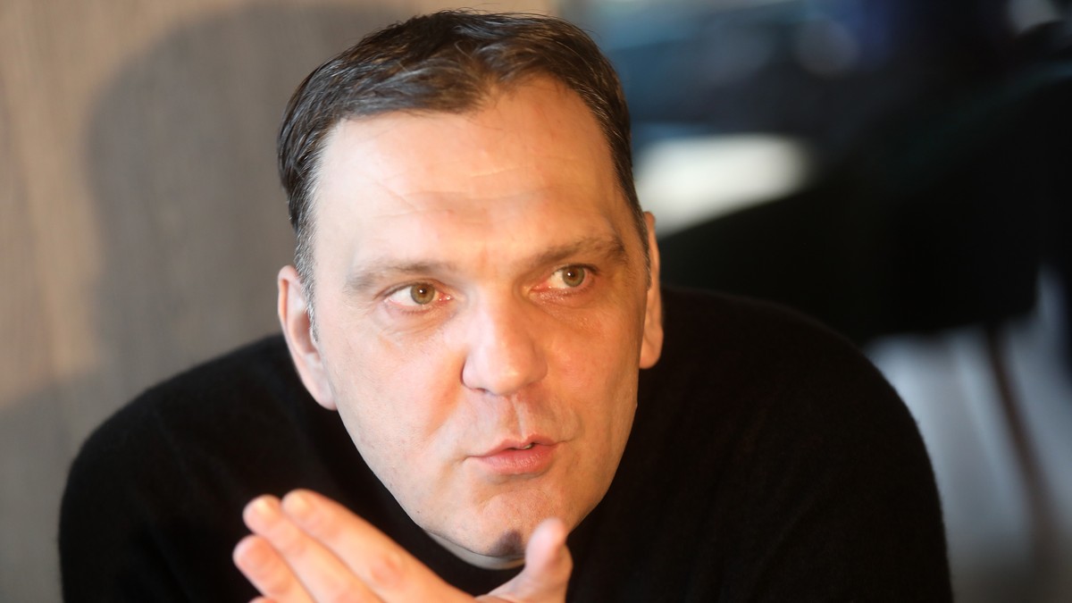 OTKRIVENO OD ČEGA KASPER ZARAĐUJE NOVAC U AMERICI: "U kompaniji u kojoj radim je zaposleno 1.500 radnika"