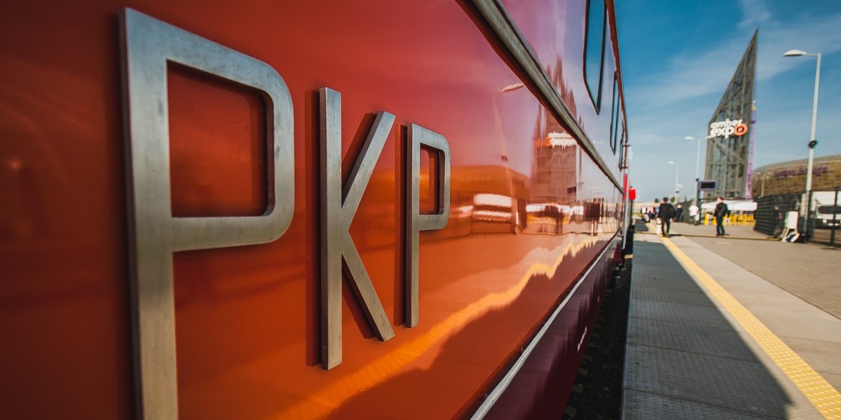 PKP ma być holdingiem od stycznia 2019 roku