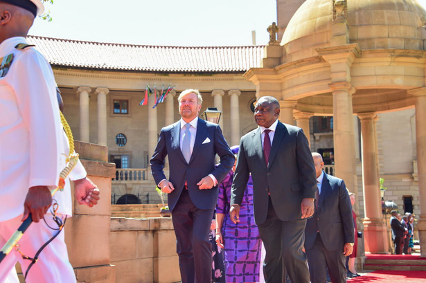 Król Wilhelm Aleksander i Cyril Ramaphosa, prezydent RPA