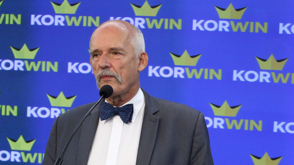 Szef partii Korwin Janusz Korwin-Mikke został ukarany przez szefa PE za swoje wypowiedzi, w których porównywał mieszkańców Afryki przybywających do Europy do zalewającego ją szamba. Polityk będzie miał czasowy zakaz wypowiadania się w europarlamencie oraz straci część diet.