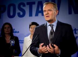 PiS rozlicza Tuska z limuzyn i samolotów