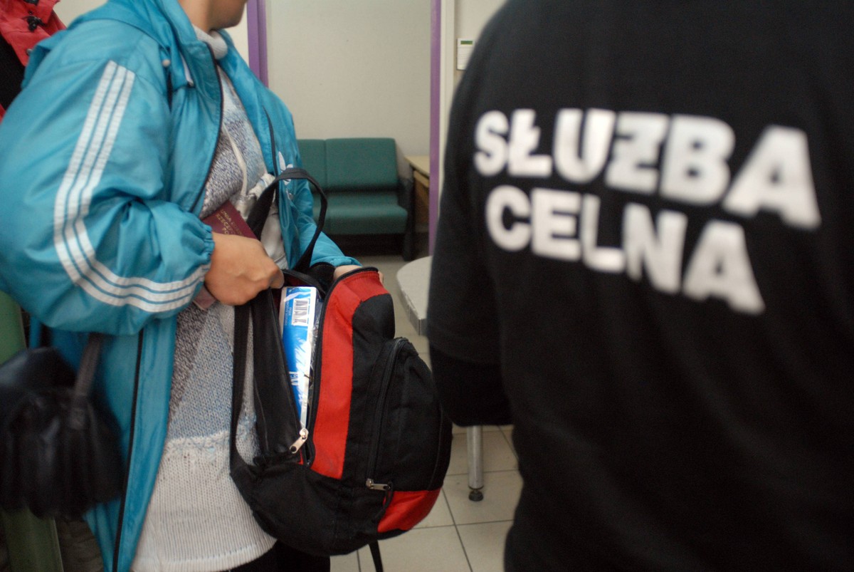 Służba celna, celnicy, celnik, przejście graniczne