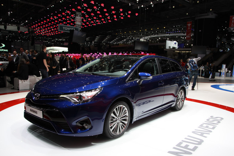 Toyota Avensis (Genewa 2015)