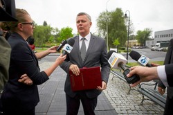 Siemoniak o decyzji Sikorskiego: Jest młodym politykiem, jeszcze wiele przed nim