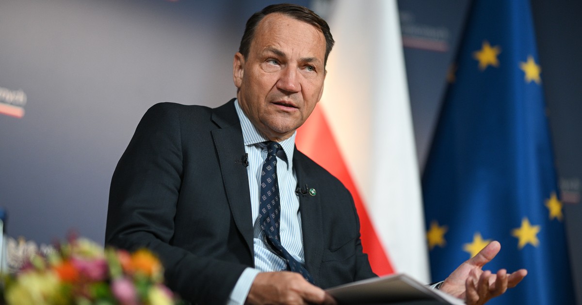 Radosław Sikorski zapytany o Rosję. "Trump się waha". Podsumowanie nocy