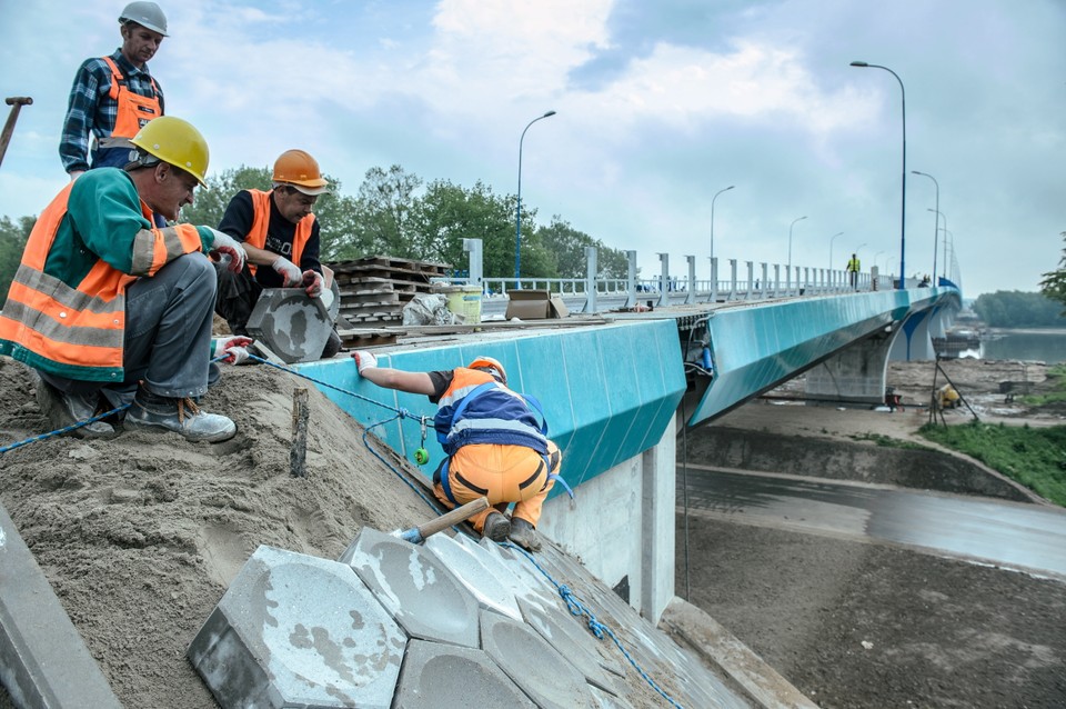 KAMIEŃ PRÓBA OBCIĄŻENIOWA MOSTU (próba obciążeniowa mostu w Kamieniu)