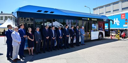 Krakowska rewolucja. Na drogi wyjechał pierwszy autobus na wodór 