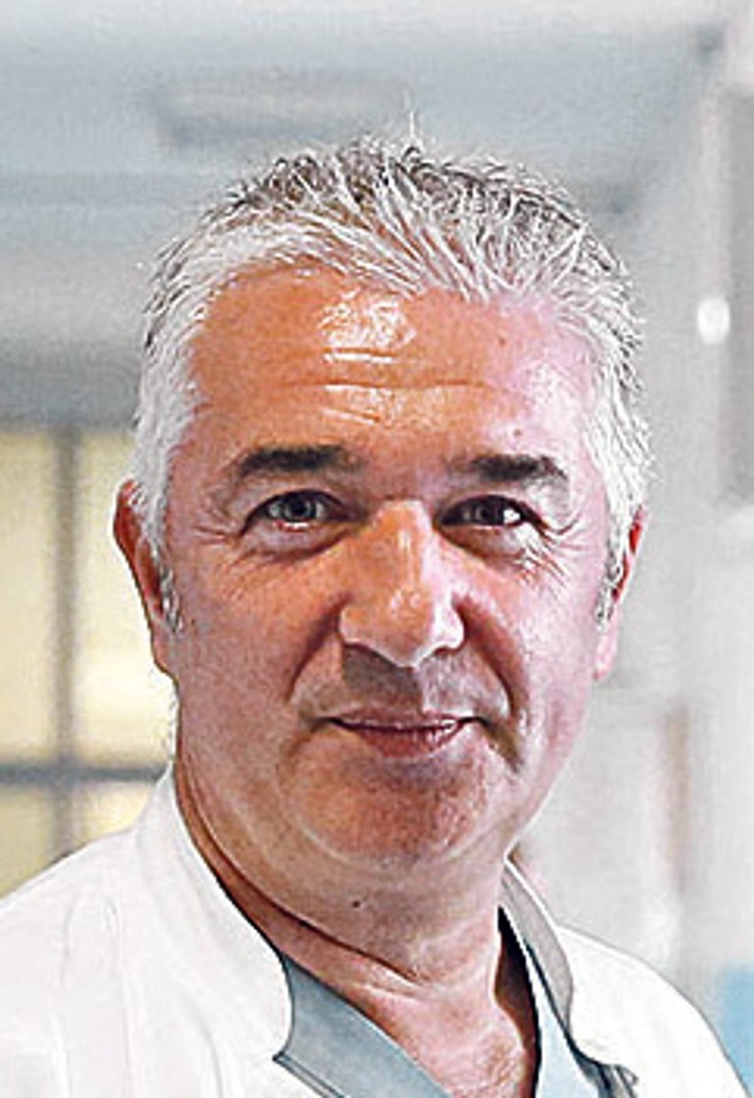 Dr Aleksandar Martinović