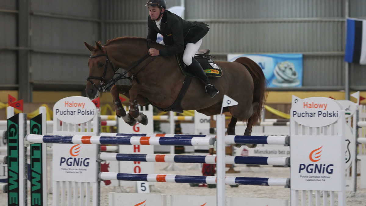 Jarosław Skrzyczyński i Crasy Quick nie dali żadnych szans rywalom podczas finału konkursu Dużej Rundy w zawodach CSI 2* w Lublinie. Polak pokonał trudny parkur w wyśmienitym czasie - 37,58 sekund.