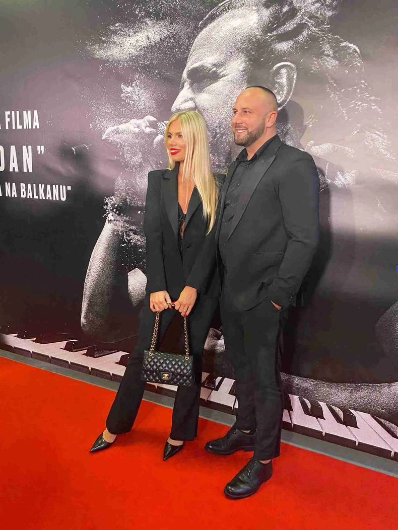 Dado Polumenta sa suprugom