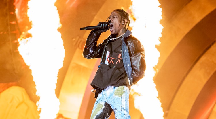 Travis Scott a 2021-es Astroworld fesztivál színpadán