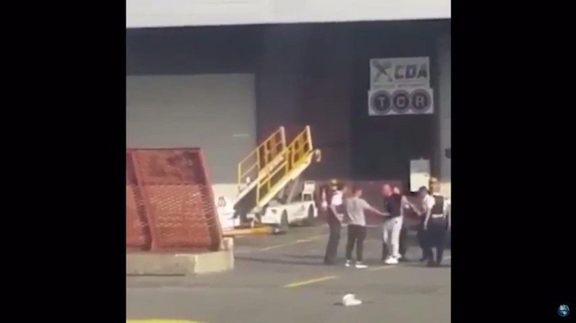 Awantura przeniosła się z samolotu na płytę lotniska w Bordeaux