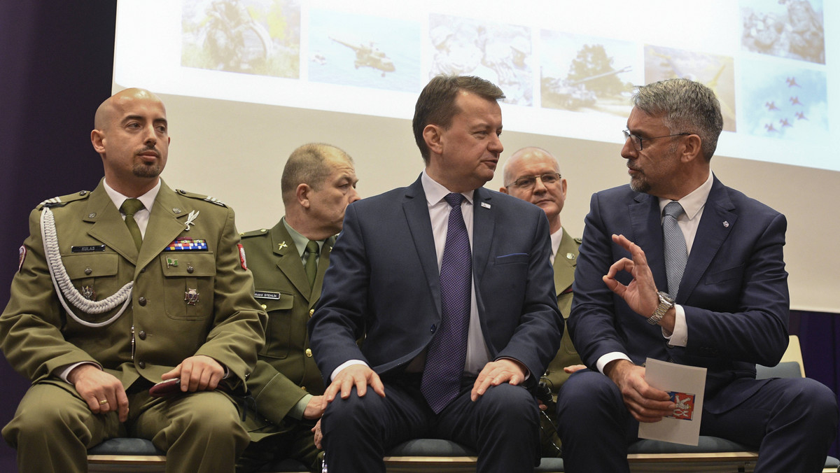Wczoraj po raz pierwszy po 10 latach od pobytu w Afganistanie, doszło do spotkania kaprala Marcina Kulasa i amerykańskiego sierżanta Corey Specka, któremu polski żołnierz zawdzięcza życie. Spotkanie zorganizował Instytut Polski w Pradze.