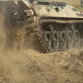 Rosyjskie czołgi kamikadze. Wojska Putina zmieniają je w jeżdżące bomby