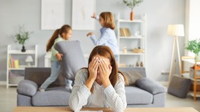 Pułapka w 800 plus. ZUS kontroluje wypłaty. Rodzice będą musieli oddać pieniądze