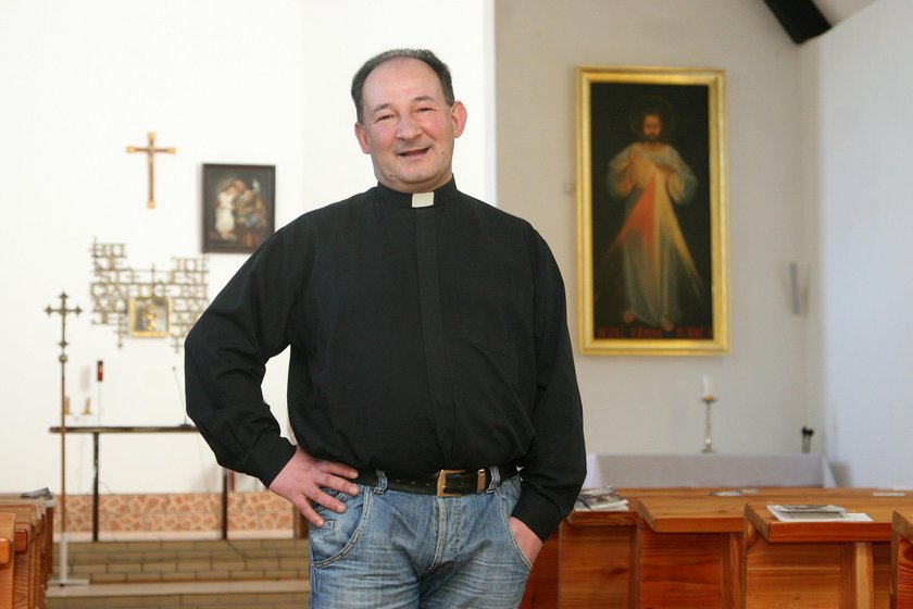 ks. Janusz Koplewski