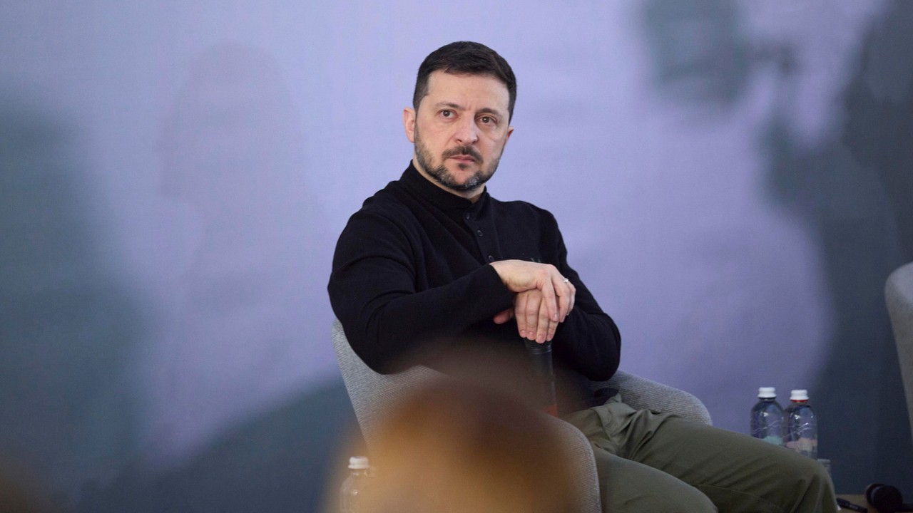 Prezydent Zełenski z wizytą w obwodzie czernihowskim. "Nikt z nas nigdy nie zapomni ani nie wybaczy Rosji tego, co zrobiła"