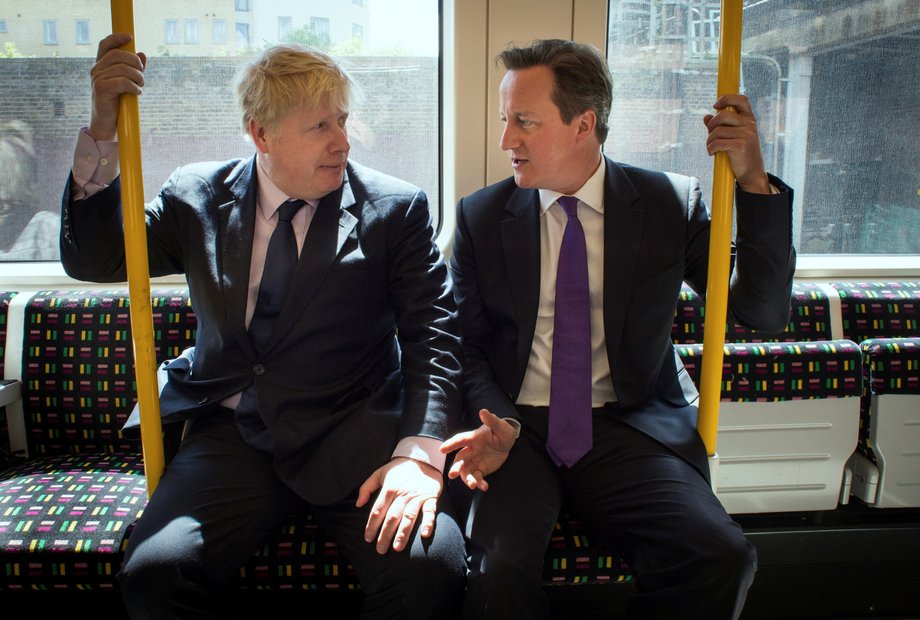 Boris Johnson i David Cameron w pociągu