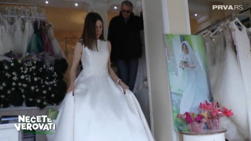 Milijana već isprobava venčanice